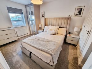 Photo 2- click for photo gallery